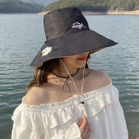 Women's Vacation Simple Style Solid Color Chrysanthemum Wide Eaves Bucket Hat main image 8