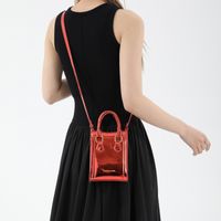 Women's Medium Pu Leather Solid Color Streetwear Sewing Thread Magnetic Buckle Crossbody Bag sku image 5