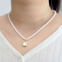 Basic Simple Style Classic Style Geometric Imitation Pearl Copper Inlay Shell Gold Plated Women's Pendant Necklace main image 4