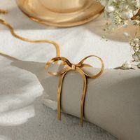 304 Stainless Steel 18K Gold Plated Simple Style Classic Style Plating Bow Knot Pendant Necklace main image 3