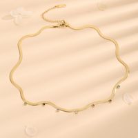 Titanium Steel 18K Gold Plated Vintage Style Shiny Inlay Round Artificial Rhinestones Necklace main image 1