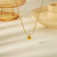Wholesale Casual Vintage Style Heart Shape Petal Fish 304 Stainless Steel Copper 18K Gold Plated Pendant Necklace main image 5