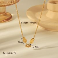 Wholesale Casual Vintage Style Heart Shape Petal Fish 304 Stainless Steel Copper 18K Gold Plated Pendant Necklace sku image 3