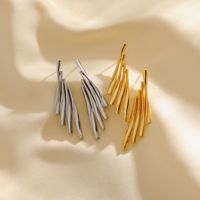 1 Pair Elegant Lady Simple Style Lines Copper 18K Gold Plated Drop Earrings main image 1