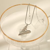 304 Stainless Steel 18K Gold Plated Pastoral Simple Style Classic Style Plating Letter Water Ripples Vegetable Pendant Necklace main image 10