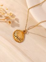 304 Stainless Steel 18K Gold Plated Hawaiian Vacation Tropical Plating Animal Heart Shape Shell Pendant Necklace sku image 8