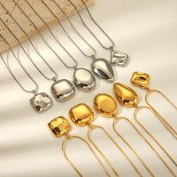 304 Stainless Steel 18K Gold Plated Basic Modern Style Polishing Plating Geometric Solid Color Pendant Necklace main image 3