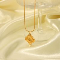 304 Stainless Steel 18K Gold Plated Basic Modern Style Polishing Plating Geometric Solid Color Pendant Necklace main image 8
