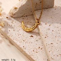 304 Stainless Steel 18K Gold Plated Hawaiian Marine Style Beach Plating Animal Moon Butterfly Pendant Necklace main image 7