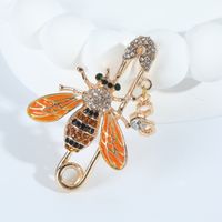 IG Style Simple Style Bee Alloy Inlay Rhinestones Women's Brooches 1 Piece main image 3