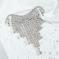 Cute Luxurious Pastoral Letter Alloy Asymmetrical Inlay Rhinestones Women's Brooches 1 Piece main image 2