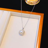 Wholesale Elegant Lady Streetwear Geometric 304 Stainless Steel Copper Hollow Out Inlay 18K Gold Plated K Gold Plated Artificial Pearls Zircon Pendant Necklace main image 4