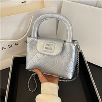 Women's Pu Leather Lingge Classic Style Sewing Thread Flip Cover Handbag main image 8