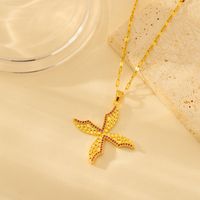 Wholesale Simple Style Classic Style Starfish Copper Plating Inlay 18K Gold Plated Zircon Pendant Necklace sku image 4
