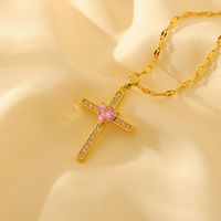 Wholesale Shiny Cross Copper Plating Inlay 18K Gold Plated Crystal Pendant Necklace sku image 1