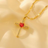 Wholesale Shiny Cross Copper Plating Inlay 18K Gold Plated Crystal Pendant Necklace sku image 2