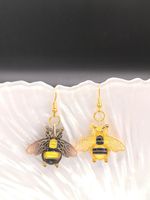 1 Stück Romantisch Süss Biene Libelle Schmetterling Dreidimensional Legierung Harz Vergoldet Tropfenohrringe main image 5