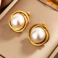 1 Pair Elegant Baroque Style Round Heart Shape Plating Inlay 304 Stainless Steel Artificial Rhinestones Plastic 18K Gold Plated Drop Earrings Ear Studs main image 5