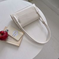 Women's Medium Pu Leather Solid Color Vintage Style Classic Style Square Flip Cover Underarm Bag main image 3