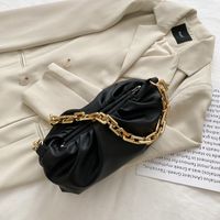 Women's Medium Pu Leather Solid Color Streetwear Cloud Shape Lock Clasp Underarm Bag sku image 6