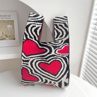 Women's Medium Polyester Heart Shape Streetwear Open Shopping Bags sku image 3