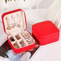 Simple Style Solid Color Leather Jewelry Boxes sku image 10