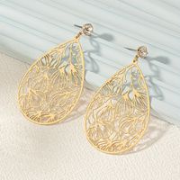 2 Pairs Elegant Vintage Style Water Droplets Mesh Frill Hollow Out Alloy Drop Earrings main image 5