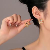 1 Pair Casual Formal Semicircle Flower Plating Inlay Copper Rhinestones Gold Plated Ear Studs main image 2