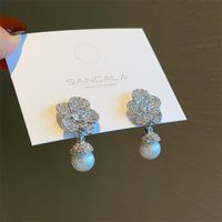 1 Pair Elegant Lady Flower Plating Inlay Imitation Pearl Copper Zircon Earrings sku image 7