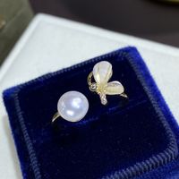 Baroque Pearls Copper Simple Style Classic Style Inlay Flower Rhinestones Freshwater Pearl Rings main image 2