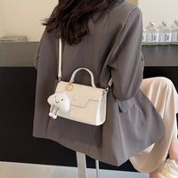 Women's Pu Leather Clouds Solid Color Classic Style Sewing Thread Zipper Flip Cover Handbag Crossbody Bag main image 2