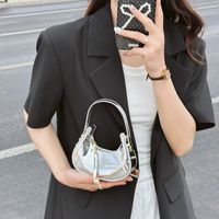 Women's Pu Leather Solid Color Punk Sewing Thread Dumpling Shape Zipper Handbag main image 2