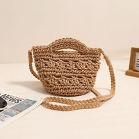 Women's Small Cotton Solid Color Vintage Style Classic Style Square Magnetic Buckle Straw Bag sku image 8