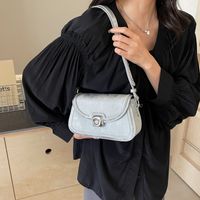 Women's Pu Leather Solid Color Classic Style Sewing Thread Zipper Flip Cover Shoulder Bag sku image 4