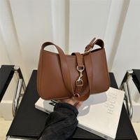 Women's Pu Leather Solid Color Vintage Style Classic Style Hook Loop Crossbody Bag main image 3