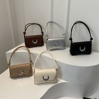 Women's Pu Leather Solid Color Vintage Style Classic Style Flip Cover Shoulder Bag main image 1