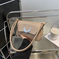Women's Pu Leather Solid Color Vintage Style Classic Style Flip Cover Shoulder Bag main image 4