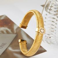 Exaggerated Romantic Simple Style Geometric 304 Stainless Steel 18K Gold Plated Artificial Rhinestones Bangle In Bulk main image 1