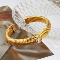 Exaggerated Romantic Simple Style Geometric 304 Stainless Steel 18K Gold Plated Artificial Rhinestones Bangle In Bulk main image 8