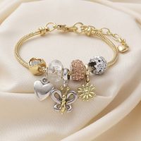 Wholesale Jewelry Luxurious Pastoral Heart Shape Butterfly Daisy Alloy Rhinestone Copper Rhinestones Inlay Bracelets sku image 3
