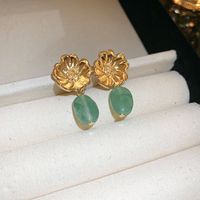 1 Pair Vintage Style Simple Style Flower Alloy Resin Drop Earrings sku image 2