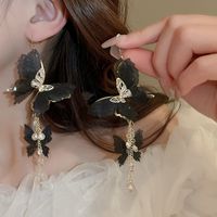 1 Pair Elegant Vintage Style Butterfly Chain Inlay Copper Pearl Zircon Drop Earrings main image 4