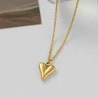 1 Par Casual Lindo Estilo Clásico Pentagrama Forma De Corazón Enchapado Ahuecar Acero Inoxidable 304 Acero Titanio Chapados en oro de 18k Pendientes De Aro sku image 2