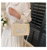 Women's Medium Straw Letter Solid Color Vacation Beach Beading Weave String Straw Bag main image 2