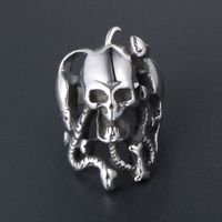 304 Stainless Steel Retro Funny Punk Polishing Skull Rings main image 4