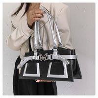 Women's Medium Pu Leather Butterfly Streetwear Zipper Handbag main image 6