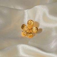 304 Stainless Steel 18K Gold Plated IG Style Flower Rings main image 6