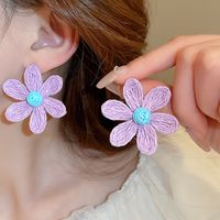 1 Pair Elegant Sweet Flower Alloy Straw Ear Studs main image 5