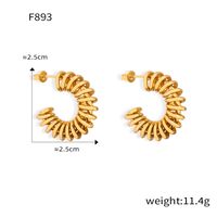 1 Par Estilo Simple Estilo Clásico Color Sólido Enchapado Acero Titanio Chapado En Oro Aretes sku image 1