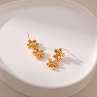 1 Pair Elegant Lady Sweet Geometric Flower Plating Copper 18K Gold Plated Ear Studs main image 5